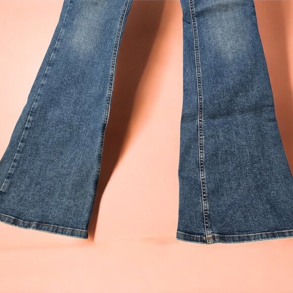 Topshop Womens Jamie Jeans 28 US 6 Stretch Mid Rise Flare Denim - Picture 3 of 5